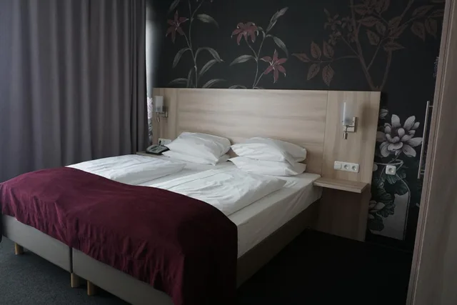 غرفة بسرير كينج، Top Hotel Senator 9/10