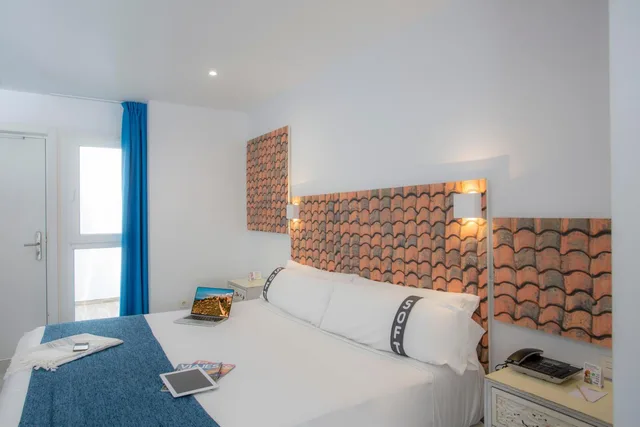 Interior, Economy, Double Bed, Casual Del Mar Malaga 1/10