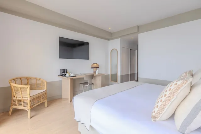 غرفة سوبيريور بسريرين منفصلين بإطلالة على البحر بشرفة، Hotel Soho Boutique Las Vegas 8/10
