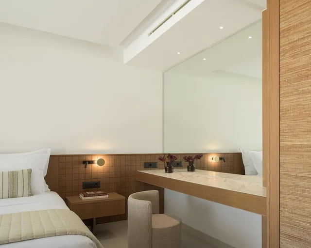 جناح بريميوم بسرير كوين مع أريكة بمسبح خاص، Galaxy Suites Boutique Resort 6/10