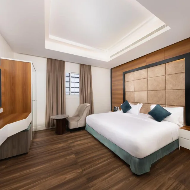 جناح بغرفتي نوم، فندق لكجري نايت(Luxury Night Hotel) 2/6