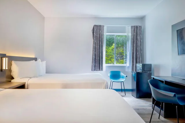 Room, 2 Queen Beds, Accessible, Motel6 Bethel, CT - Danbury 4/7