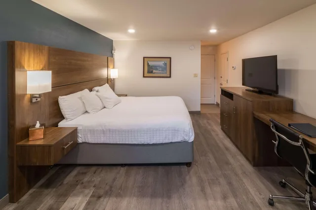 Room, Best Western Plus Clocktower Inn 1/10