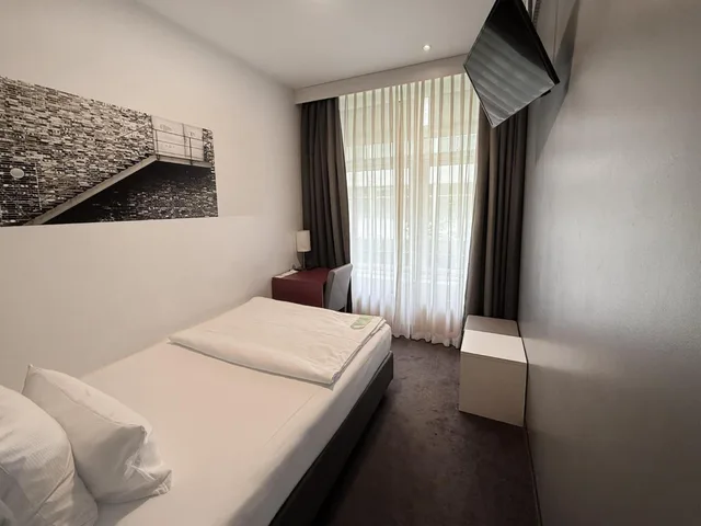 غرفة مفردة بسرير مزدوج، Garner Hotel Berlin - Gendarmenmarkt by IHG 2/5