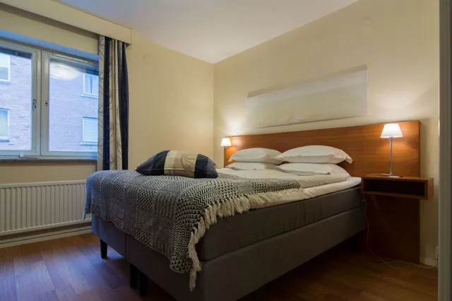 غرفة قياسية بسرير مزدوج، Teaterhotellet 1/3