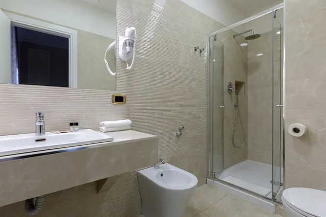 غرفة قياسية بسرير مزدوج أو سريرين منفصلين، Hotel Principe Napolit Amo 4/4