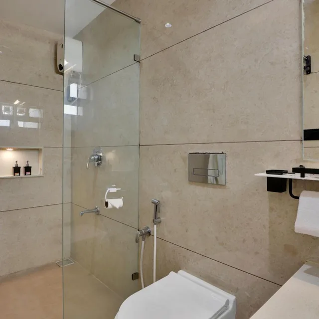 فيلا بإطلالة على الحديقة، Goverdhan Greens Resort Dwarka 5/7