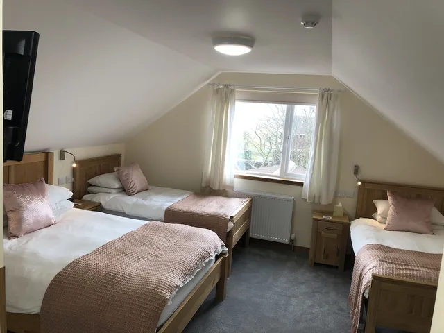 غرفة قياسية ثلاثية، Karrawa Guest House 2/7