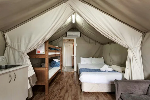 Safari, Economy, Tent، Discovery Parks Dubbo 1/3