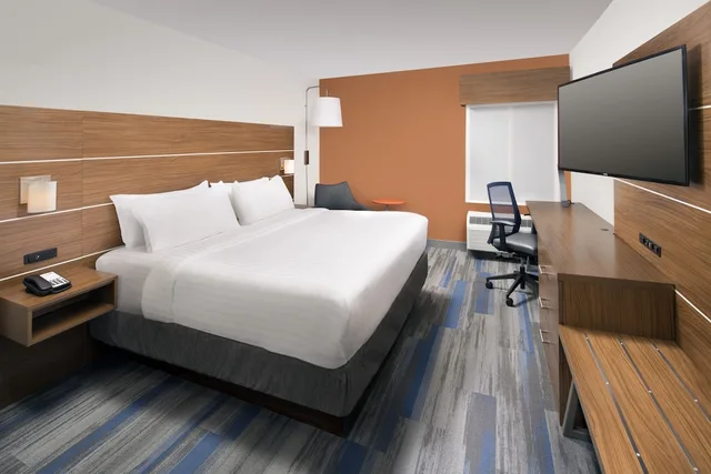 جناح بسرير كينج لذوي الإعاقة، Holiday Inn Express Suites College Park University Area 1/6