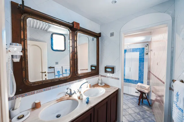 جناح استوديو جونيور بإطلالة على البحر بشرفة، Ravello Art Hotel Marmorata 10/10