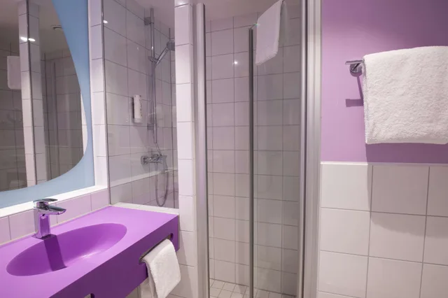 Design, Comfort, King Bed، Prize by Radisson, Erfurt City 3/3