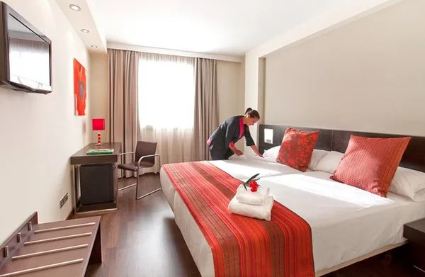 Room, Single, Twin Beds, AURA 2/5