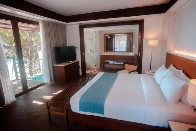 جناح، Mandarin White Sand Boracay 6/10