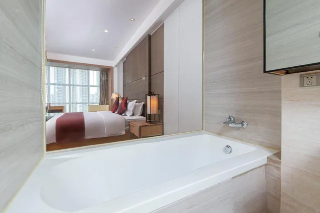 Deluxe, Suite, King Bed, Ramada Plaza by Wyndham Shenzhen North 4/4