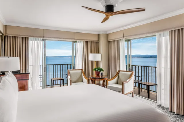 Ocean, Executive, Suite، Monterey Plaza Hotel & Spa 1/1