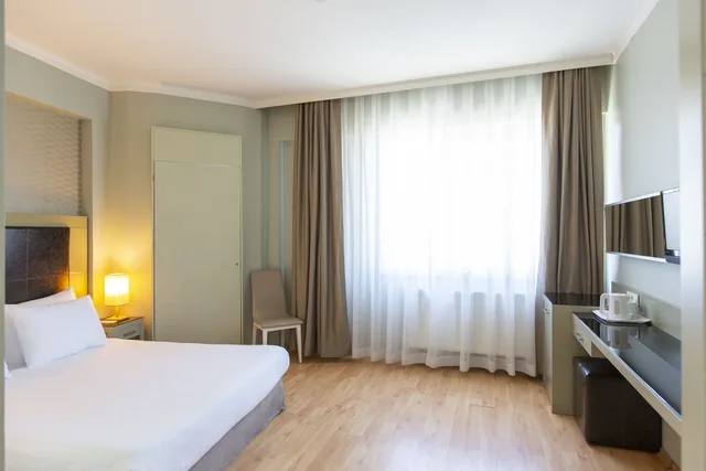 غرفة مفردة بسرير كينج، Hotellino 2/10