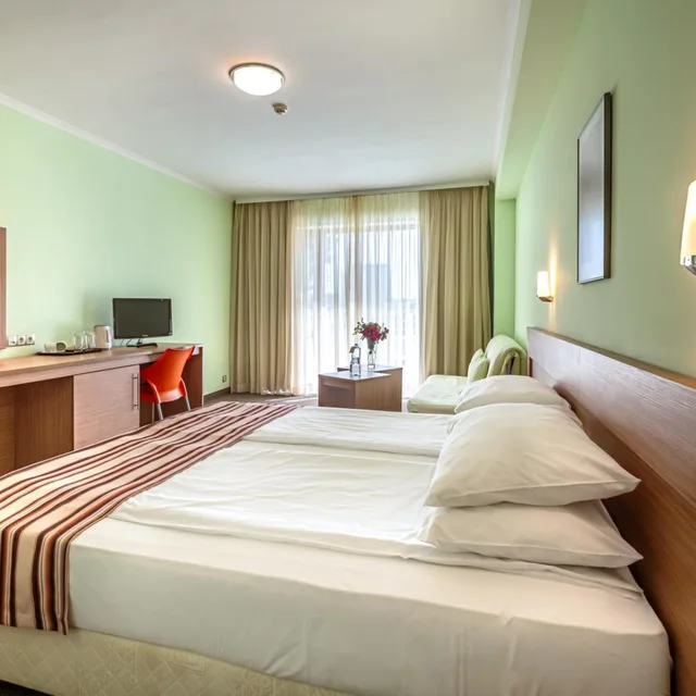 غرفة كبيرة بسرير مزدوج أو سريرين منفصلين، Jeravi Hotel 3/10