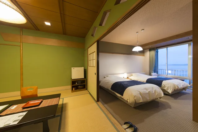 غرفة يابانية غربية بسريرين منفصلين، Awajishima Kanko Hotel 3/6