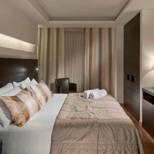 Standard, Double or Twin Bed, O and B Athens Boutique Hotel 10/10