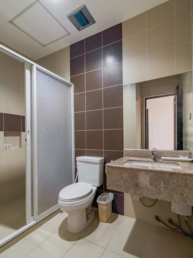 Semi Room, Family, 1 Queen and 1 Single Bed، Main Hotel And Suites 2/2