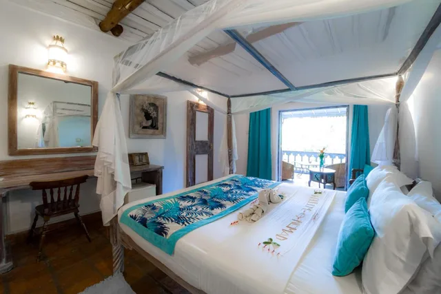 Sea Breeze Rooms، Nomad Beach Resort 3/5