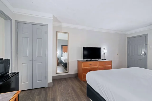جناح بسرير كينج، La Quinta Inn Corpus Christi North 3/10