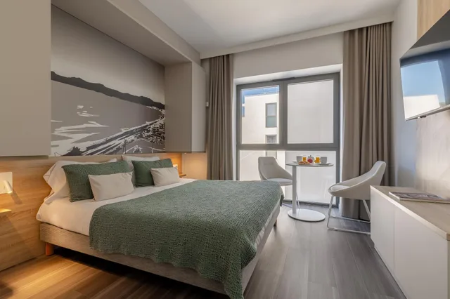 Room, Double or Twin Bed, Lagrange Apart Hotel - Les Jardins de l Olympie 2/4