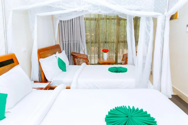غرفة بسريرين منفصلين، Five To Five Hotel 1/1
