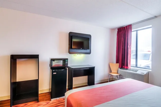 جناح بسرير كينج للمدخنين، Motel6 Lansing, IL - Chicago South 1/4