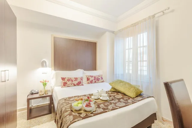 غرفة اقتصادية بسرير كوين، Hotel Hambros Il Parco 1/7