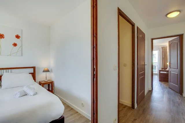 شقة بسرير بطابقين وسرير فردي بغرفة نوم واحدة، Residhotel Azurea 1/5