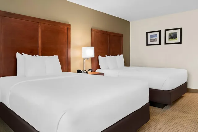 غرفة بسريرين كوين لذوي الإعاقة، Comfort Inn & Suites Taylor - Detroit 2/9