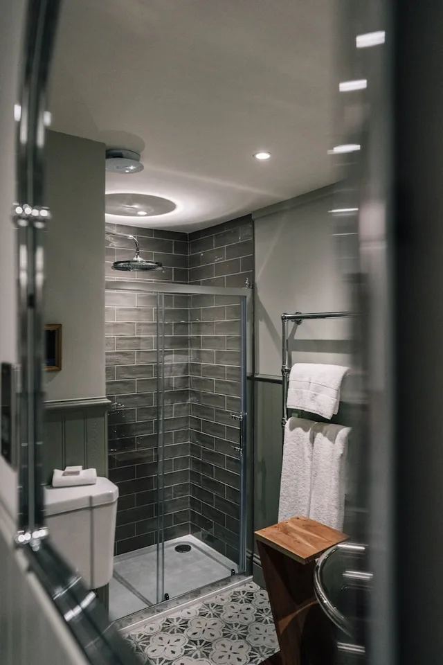 Kiln House, Suite, 1 King and 1 Single Beds، FORSS HOUSE HOTEL 2/2
