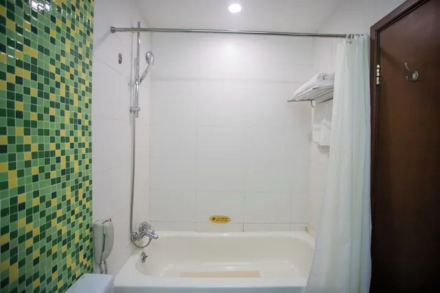 غرفة قياسية بسرير كوين، Jade Garden Hotel Beijing 5/5