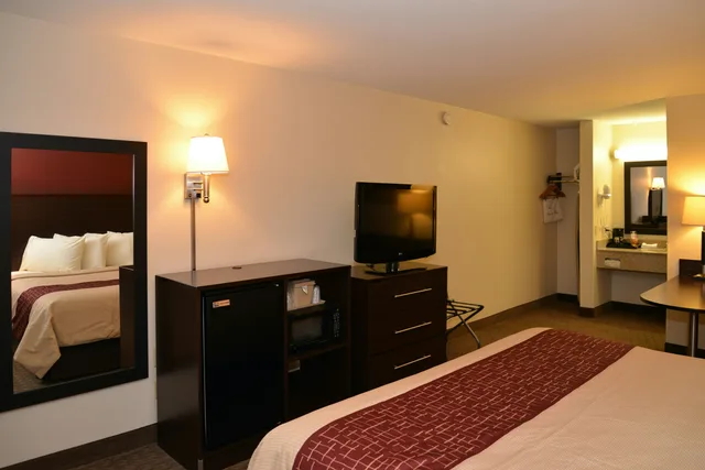 غرفة سوبيريور بسرير كينج، Red Roof Inn Cookeville - Tennessee Tech 4/6