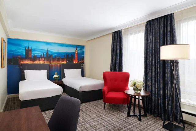 غرفة كلوب مفردة، Millennium Hotel and Conference Centre Gloucester London 5/8