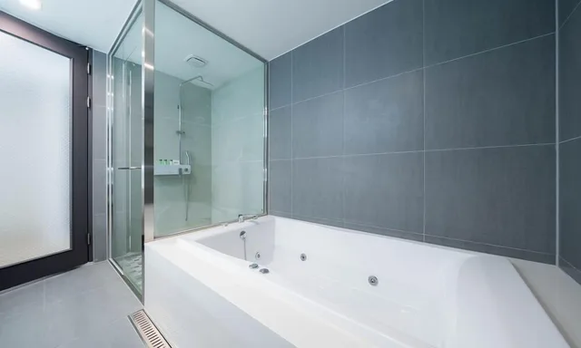 غرفة بريميوم بسرير كوين، Hotel Davin 4/5
