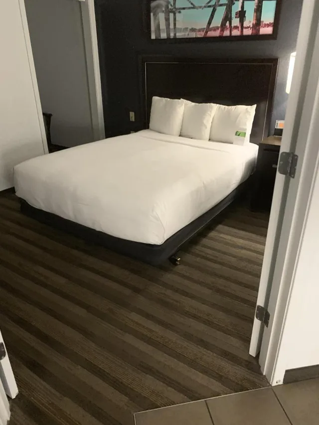 غرفة بسرير كوين مع أريكة لذوي الإعاقة، Hyatt House Los Angeles/Lax/Manhattan Beach 1/4