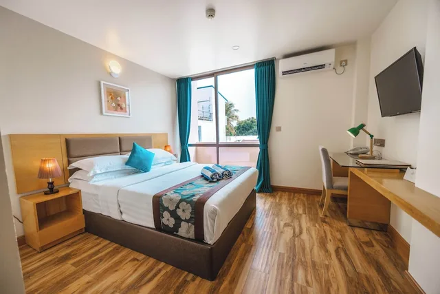 Room, Twin Beds, Island View، Season Paradise 4/8
