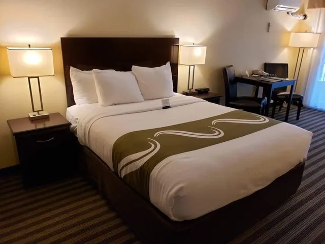 غرفة بسرير كوين لذوي الإعاقة، Quality Inn & Suites Vancouver - Hazel Dell 1/4