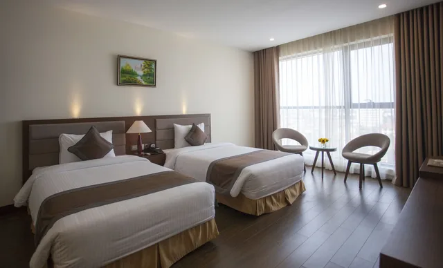 غرفة ديلوكس بسريرين منفصلين بغرفة نوم واحدة، Muong Thanh Grand Quang Tri Hotel 6/10