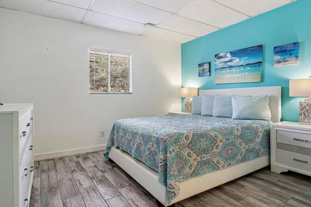 شقة بسرير كينج مع أريكة بمطبخ صغير، Malibu Resort Motel 4/10