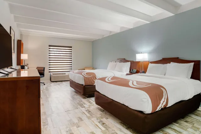 غرفة قياسية بسريرين كوين، Quality Inn Fort Walton Beach - Destin West 2/4
