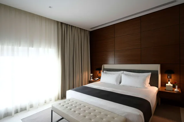 غرفة سوبيريور بسرير كينج، فندق جولدن توليب الرياض(Golden Tulip Riyadh) 5/8