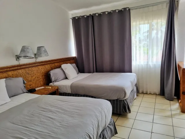 غرفة بسرير مزدوج بشرفة، Buena Vista Oceanfront & Hot Springs Resort 1/6