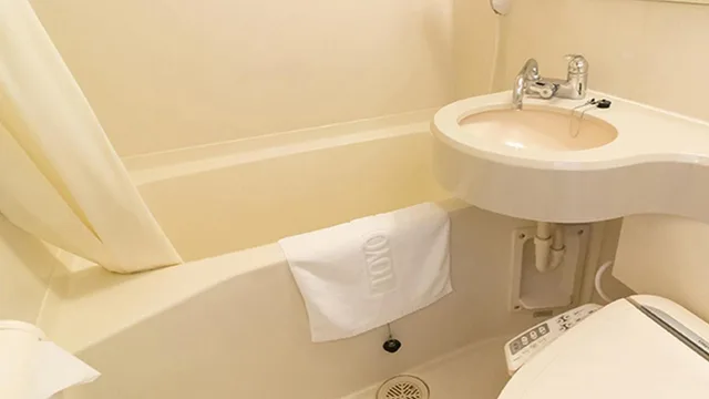 غرفة بسريرين منفصلين، Toyoko inn tokuyama-eki shinkansen-guchi 7/7
