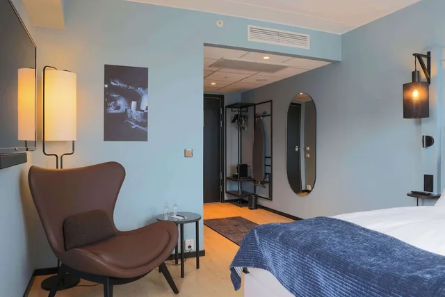 غرفة قياسية بسرير كينج، Home Hotel 1624 4/8