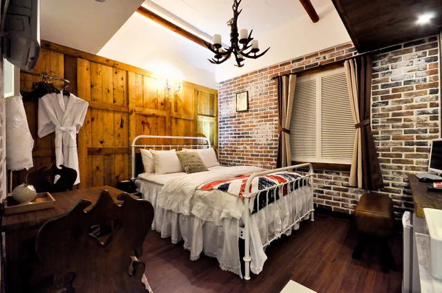 Royal, Pool, Suite, Villa, 2 Double Beds، February Hotel Hwanggeum 4/10