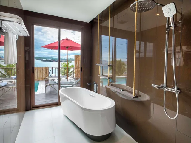 1 Bedroom, Villa, Ocean Front, with Pool، NOVOTEL KOH SI CHANG 3/5